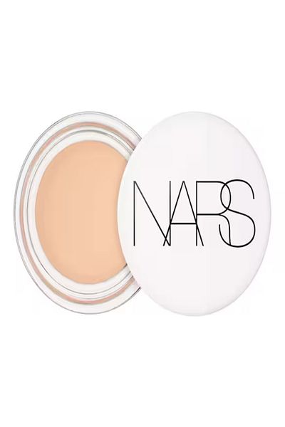 Nars مضيء تحت العين - مضيء عيون عاكس للضوء