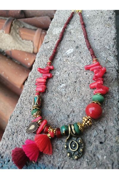 azra takı tasarım Handmade coral, tasseled, red, short women's necklace