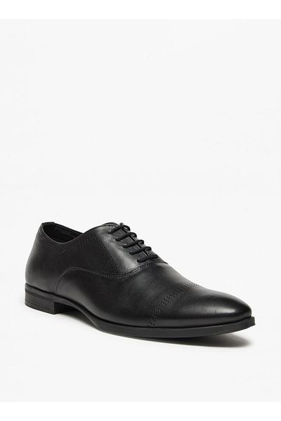 LBL by Shoexpress Solid Oxford Shoes with Lace-Up Closure