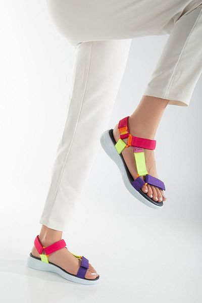 sandal spor Sandale sport pentru femei violet-fosfor - toc mic, talpă confortabilă, velcro Ss001-0158