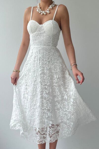 bayansepeti Λευκό μίντι φόρεμα με δαντέλα με λεπτομέρεια Guipure και ρυθμιζόμενες τιράντες - 271