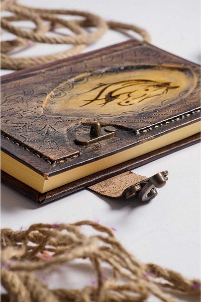 GUETTA Handmade Genuine Leather Daily Scrapbook Shamua Paper Horse Patterned