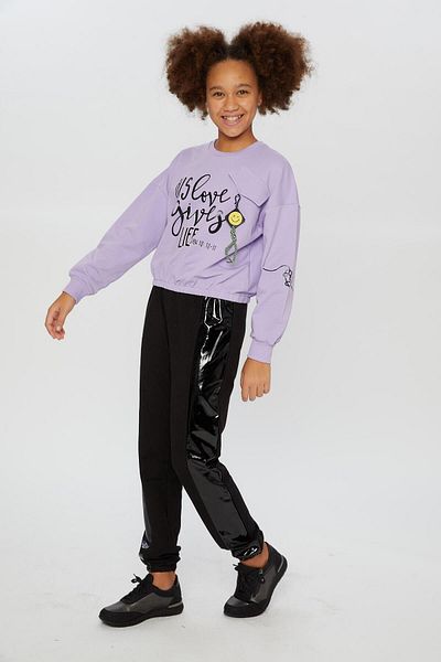 Little Star Girl's Love Gives Sweatshirt