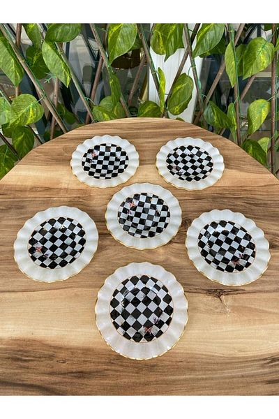 GÜRCÜGLASS طبق شاي ذهبي موديل مربعات 6 قطع