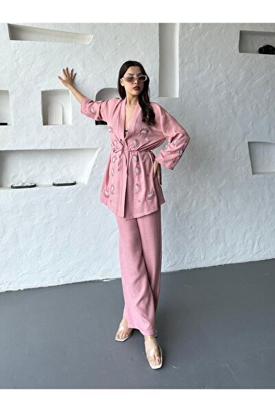 Story Embroidered and Jewelled Kimono Set