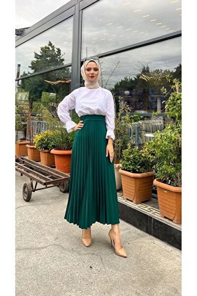 HMT ZEHRA GİYİM Croială evazată plisată, (S-M-L-XL---GAMA de MĂRIMI 36-48), Fustă din crep Skuba verde smarald