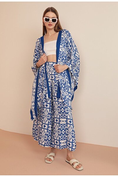 Genel Markalar Mavi Etnik Desenli Mavi Detaylı Empirme Viskon Kumaş Kadın Kim...