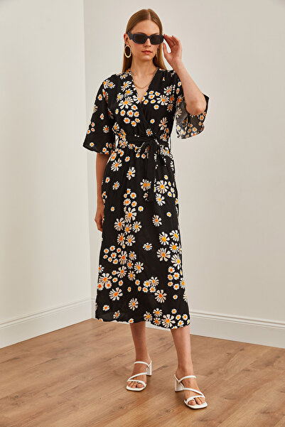 Olalook Rochie neagră Daisy cu guler dublu și fante cu curea - ELB-19002176