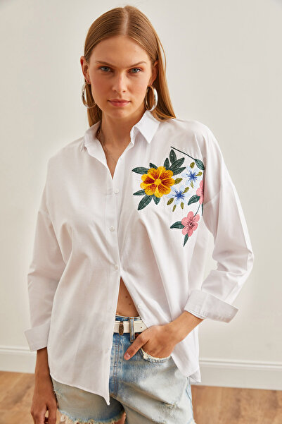 Olalook Kadın Çiçek Beyaz Nakış Detaylı Oversize Dokuma Gömlek GML-19001228