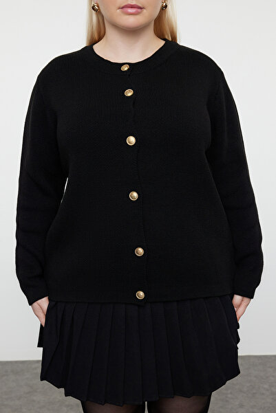 Trendyol Curve Schwarzer Strickcardigan mit Rundhalsausschnitt und Knopfleiste, TBBAW25AV00013
