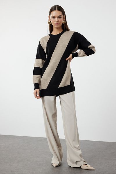 Trendyol Modest Pruhovaný svetr z velbloudího kamene Color Block Tctaw25Ak00000