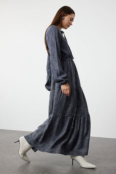 Trendyol Modest Πλεκτό φόρεμα με μπλε στρώσεις φούστα - Lace-up TCTAW22EB0136