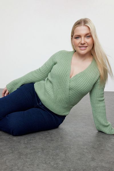 Trendyol Curve Mintgrüner kurzer Strickpullover mit Kordelzug – Zweireihiger Kragen TBBAW25AN00025