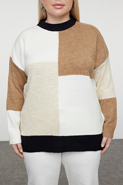 Trendyol Curve Vícebarevný pletený svetr s výstřihem - TBBAW25AN00009