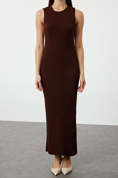 Trendyol Modest Κοτλέ Καφέ Σετ Πλεκτά Φόρεμα και Ζακέτα - TCTAW23US00118