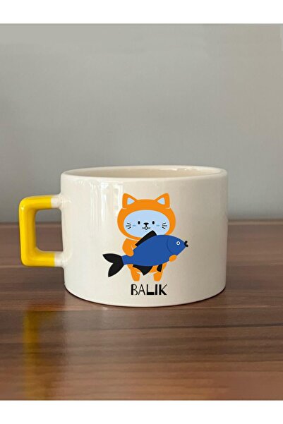 Kırtasiye Ofisi كوب على شكل حرف C بمقبض أصفر مطبوع عليه علامة برج الحوت والعر...