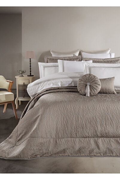 Dantela Katrina Nakışlı Nevresim & Jakarlı Elyaflı Yatak Örtüsü Seti - Gri