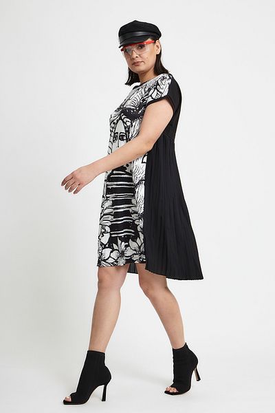 VERDA Printed Front Design Dress