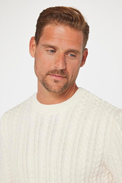 Tudors Erkek Bisiklet Yaka Saç Örgü Desenli Ekru Triko Kazak