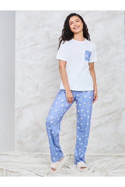 Styli Ditsy Star Print Pocket T-Shirt & Pyjama Set