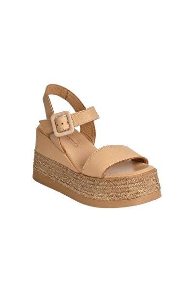 Mammamia MAMMAMİA D24YS-1745 YÜKSEK TABAN DOLGU KADIN DERİ SANDALET