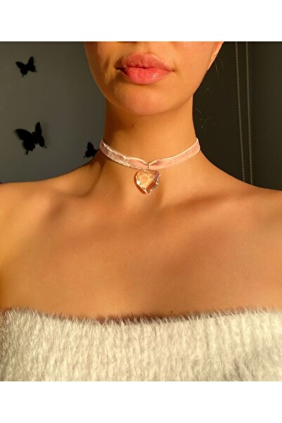 Pinky Lady Şeffaf büyük kalpli kadife choker kolye
