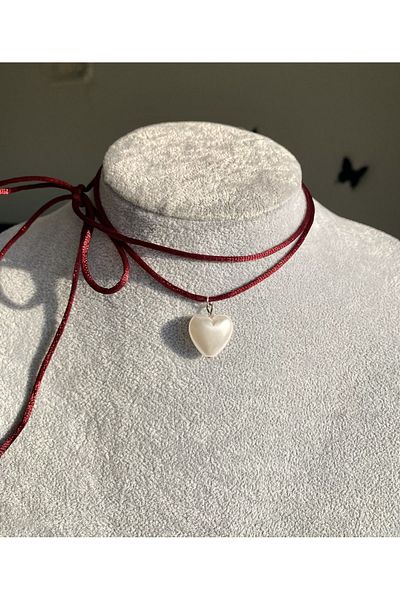 Pinky Lady Heart pearl with burgundy thread