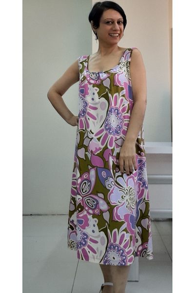 Mertcan Butik Φόρεμα από χτενισμένο βισκόζη με ροζ σχέδιο μπροστά και πίσω με κορδόνια