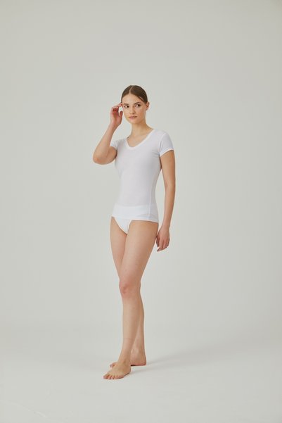 Pamuk & Pamuk White Wide V-Neck - Short Sleeve Undershirt Premium Women's Sweatshirt