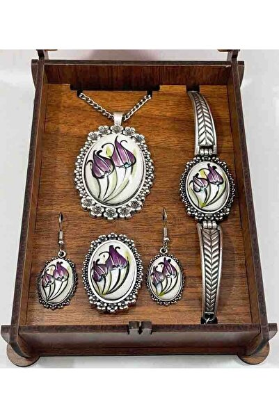 Çini Evi مجموعة مجوهرات Iznik Tile وPlum Tulip