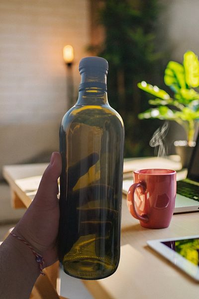 EA HOME 1 Lt Antique Green Flask - Glass Water Bottle with Plastic Lid