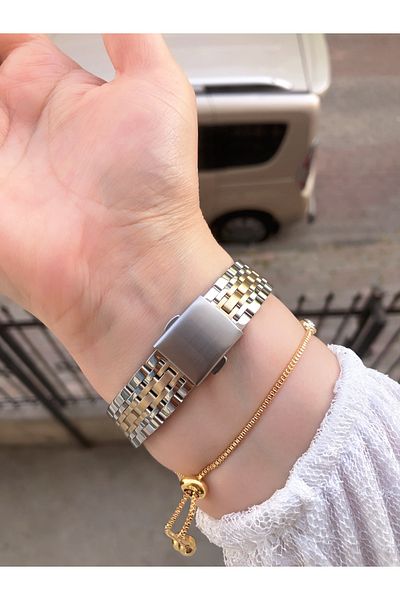 Homies Women's Wristwatch and Bracelet Set