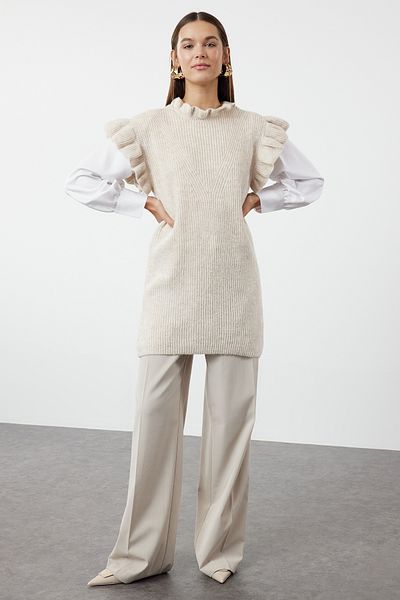 Trendyol Modest Beiger Strickpullover - Rüschendetail, TCTAW25UV00000