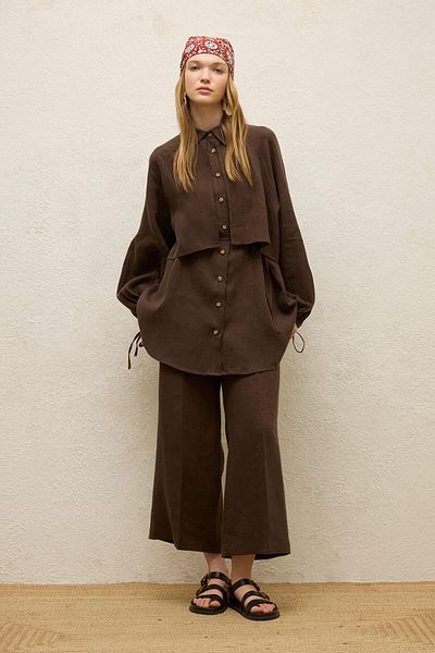 Manuka Bitter Brown Colored Iron Trace Linen Trousers