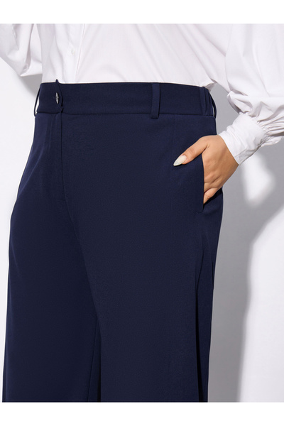 Sassafras By Styli Plus Hem Button Detail Straight Pants