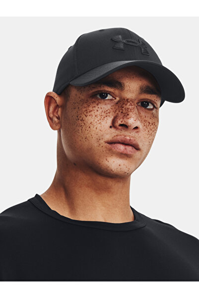 Under Armour قبعة قابلة للتعديل