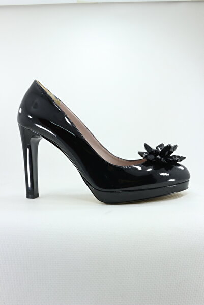 İnci Kadın Siyah Topuklu Ayakkabisi