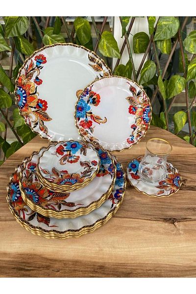 GÜRCÜGLASS طقم إفطار ذهبي موديل زهرة بيضاء 24 قطعة