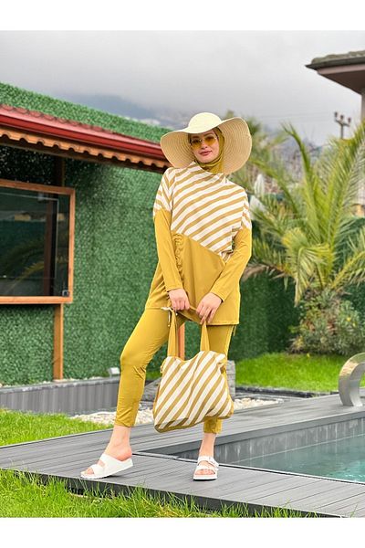 ButikKardelen Camellia Patterned Hijab Swimsuit - 5 Pieces with Bag 10365