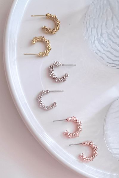 Diloshtrend Design أقراط دائرية نسائية مكونة من 6 قطع على شكل مسحوق نجمة