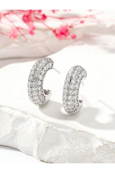 Diloshtrend Design أقراط نسائية فضية اللون بحجر الزركون