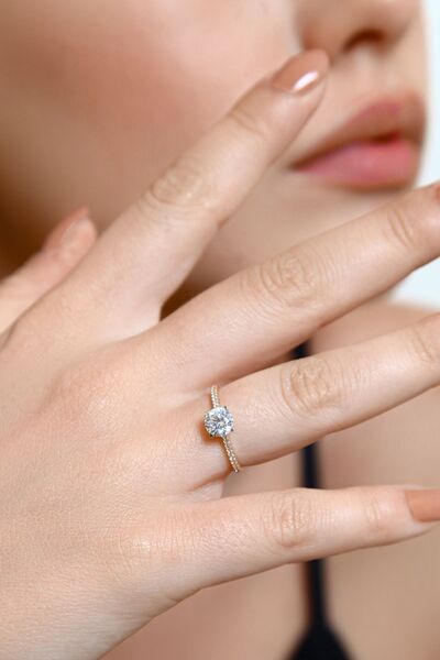 Altınkesesi 14 Ayar Altın Kenar Taşlı Sarı Tektaş Yüzük