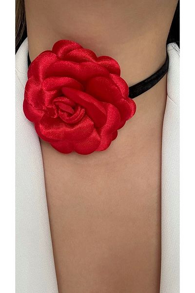 Âlâ Atelier Floral Patterned Lace-up Choker Necklace - Rose Name