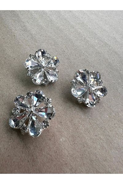 ODDA TASARIM ATÖLYESİ Crystal stone large flower pattern 3 pcs button set