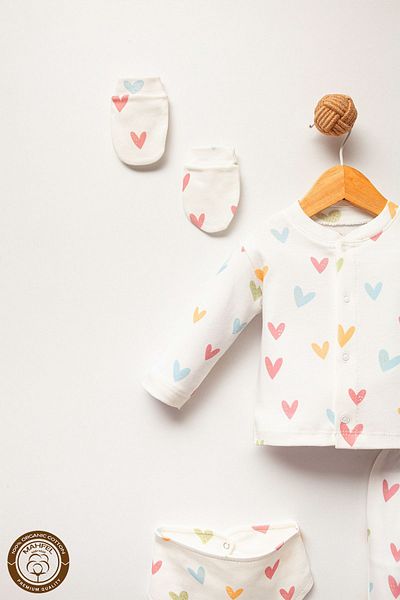 MAHFEL Cute Heart Patterned Baby Hospital Exit Set