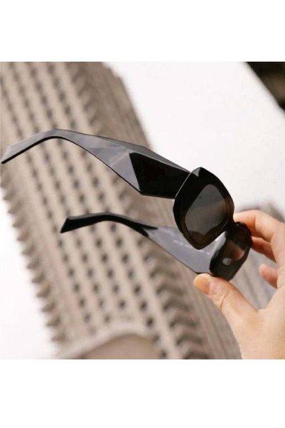 KAMPANİX NEW SEASON EQUIVALENT SYMBOLE MODEL BLACK COLOR TREND SUNGLASSES