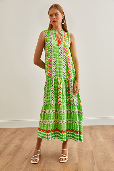 Olalook Φιστίκι Πράσινος γιακάς Judge - Γυναικείο φόρεμα Maxi με δαντέλα ELB-19002217