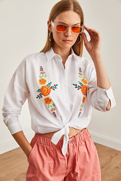Olalook Cămașă oversize pentru femei cu model de flori portocalii brodate albă - GML-19001228