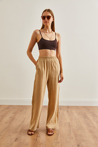 Olalook Kadın Bej Beli Lastikli Cepli Müslin Pantolon PNT-19000279