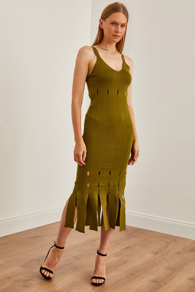 Olalook Kadın Haki Askılı Püsküllü Triko Elbise ELB-19002216